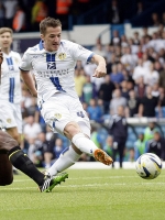 Four in the eye for Strachan as Ross cures Leeds' travel sickness